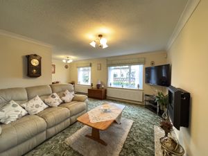 LOUNGE- click for photo gallery